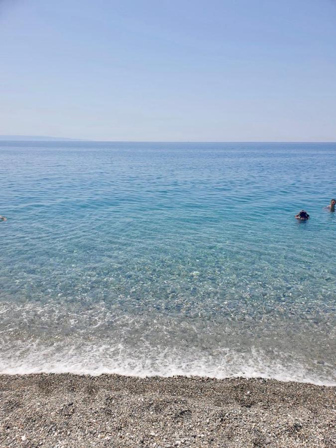 팔레나 Vista Mare Su Tre Piani Con Giardino 빌라 외부 사진