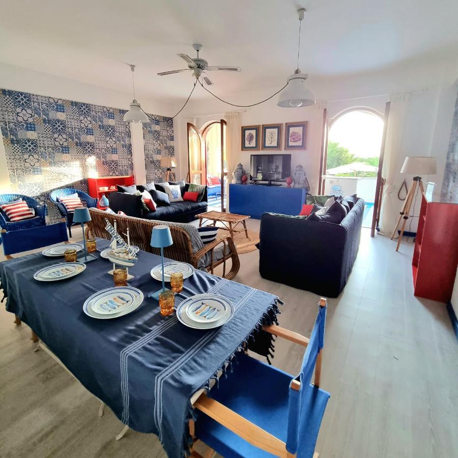 팔레나 Vista Mare Su Tre Piani Con Giardino 빌라 외부 사진