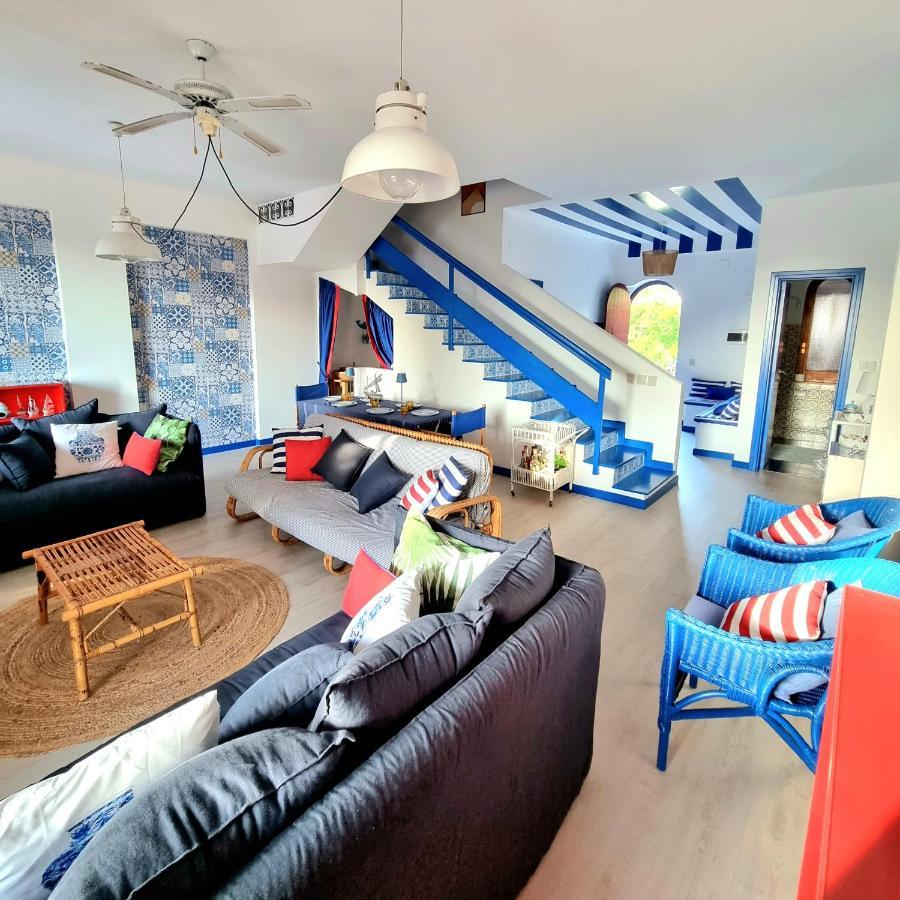 팔레나 Vista Mare Su Tre Piani Con Giardino 빌라 외부 사진